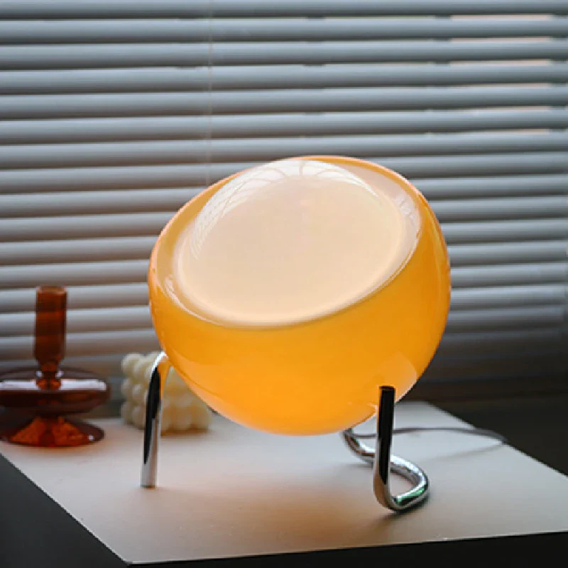 Bauhaus Medieval Lamp B