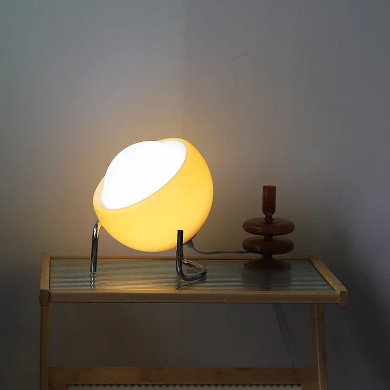 Bauhaus Medieval Lamp B - Image 5