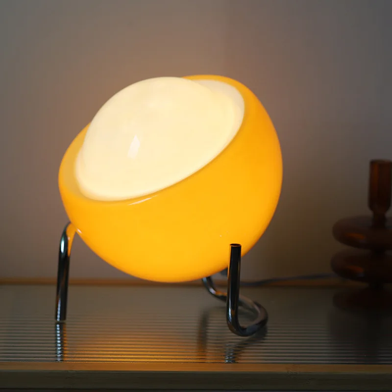 Bauhaus Medieval Lamp B - Image 6