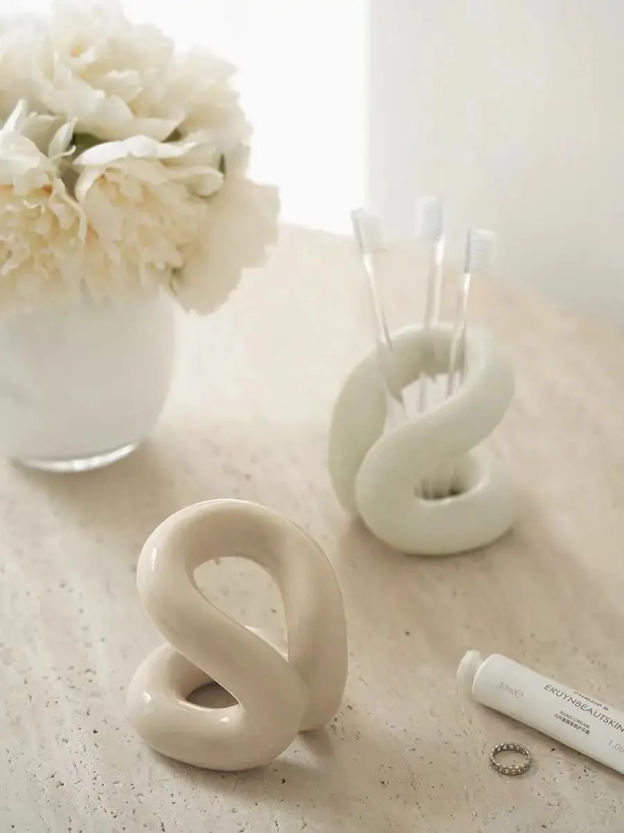 Ceramic toothbrush  holder - Image 14
