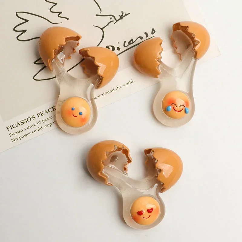 Egg magnetic fiigurines