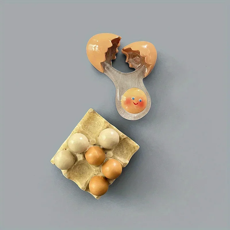 Egg magnetic fiigurines - Image 3