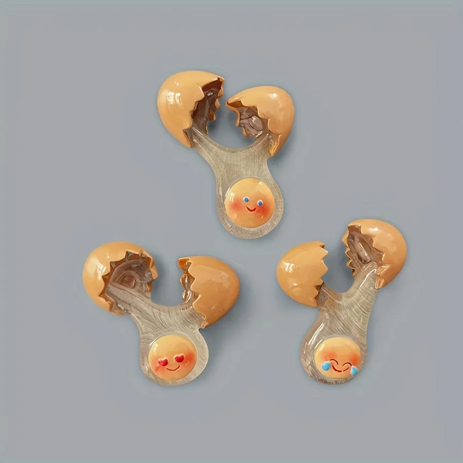 Egg magnetic fiigurines - Image 5