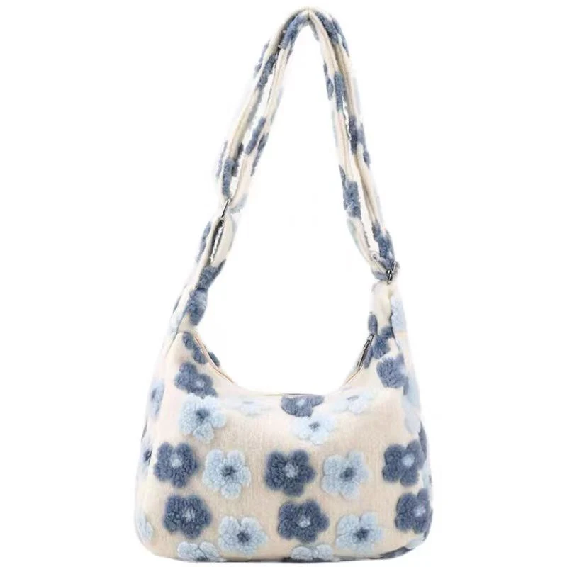 Flower Plush Bag S - Image 4
