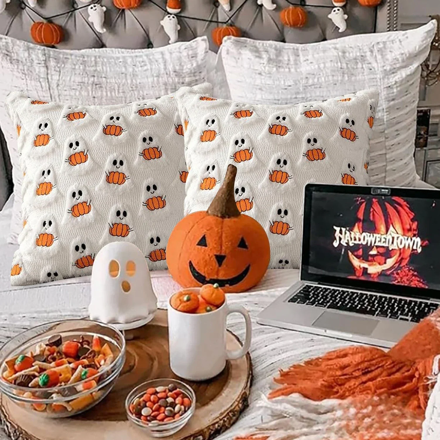 Ghost & Bat Decorative Pillow Cover Halloween - Image 8