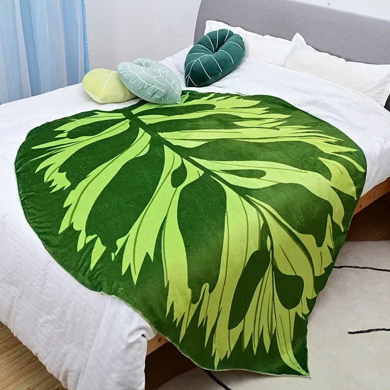 Giant Leaf Blanket - Image 9