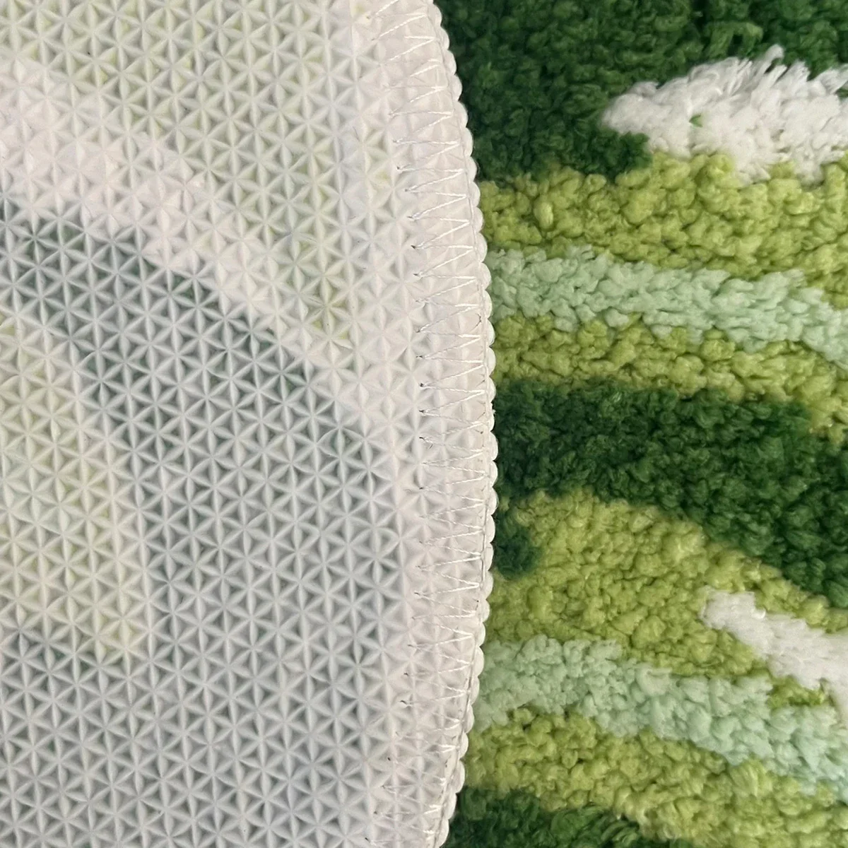 Green Leaf Monstera Tufting Rug - Image 5