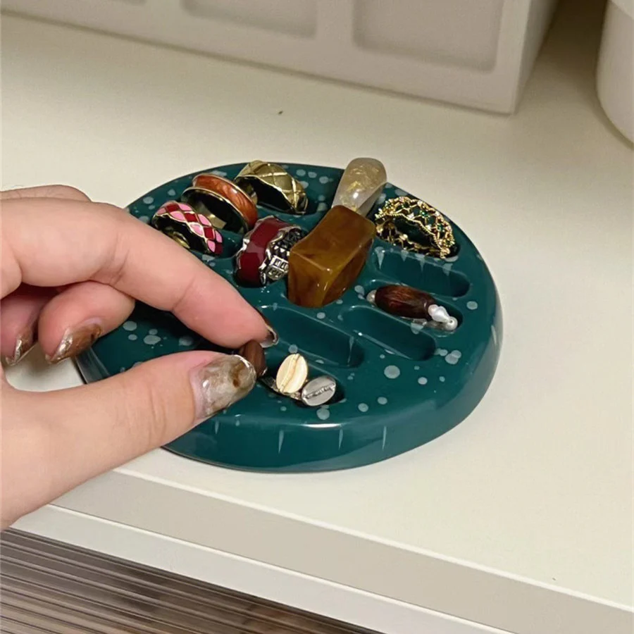 Mini Ring Holder - Image 7