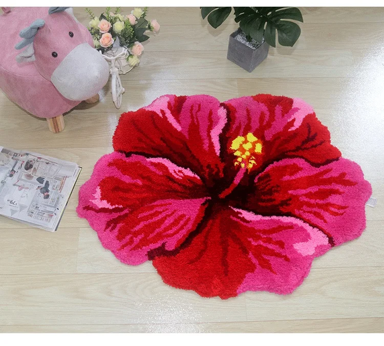 Red Hibiscus Flower Rug - Image 9