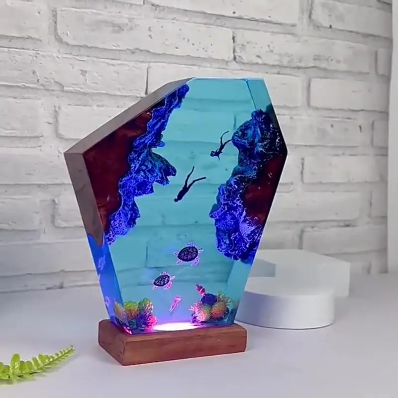 Sea Underwater Resin Statue Lamp - Image 12