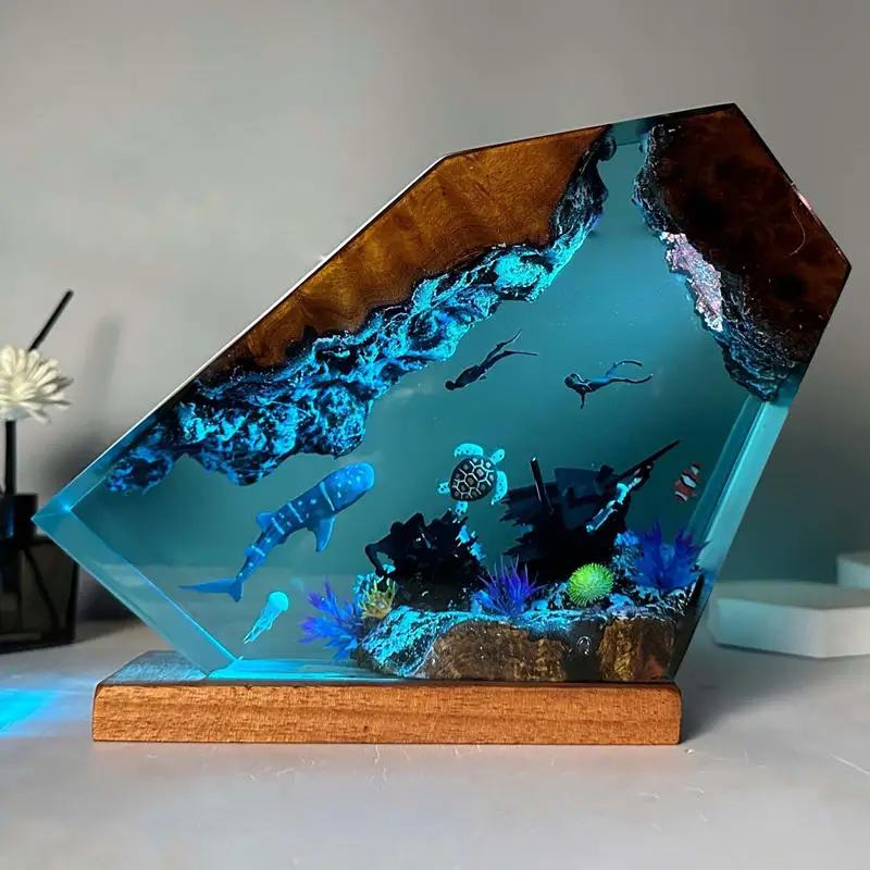 Sea Underwater Resin Statue Lamp - Image 8