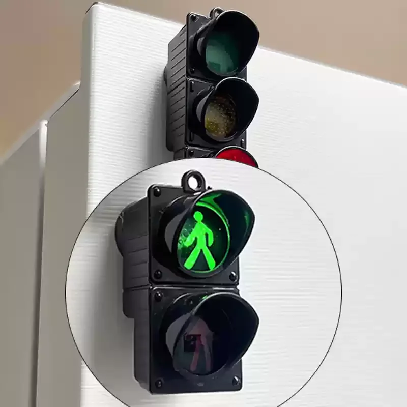 Traffic Light Magnetic Refrigerator - Image 8